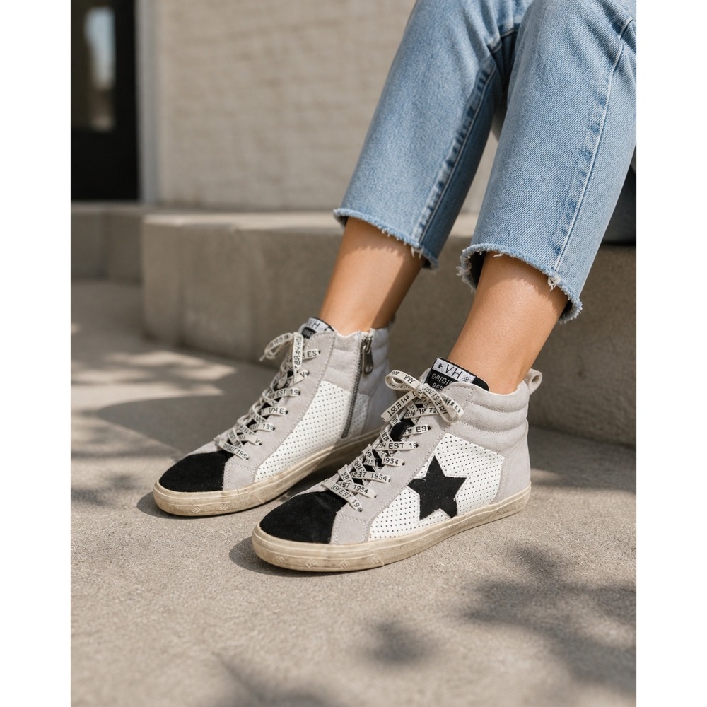 Vintage Havana Lester Women's High Top Black White Star Sneakers Size 10